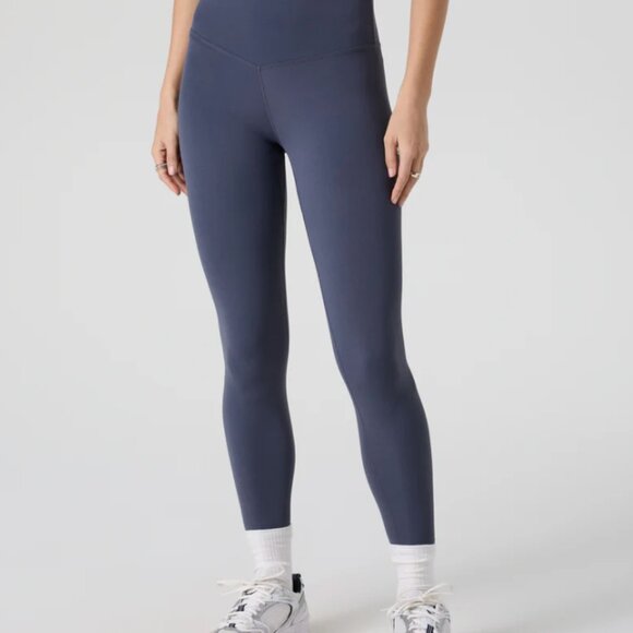 NWT Azure Vuori Set-- Top M, Bottoms L - Picture 4 of 9